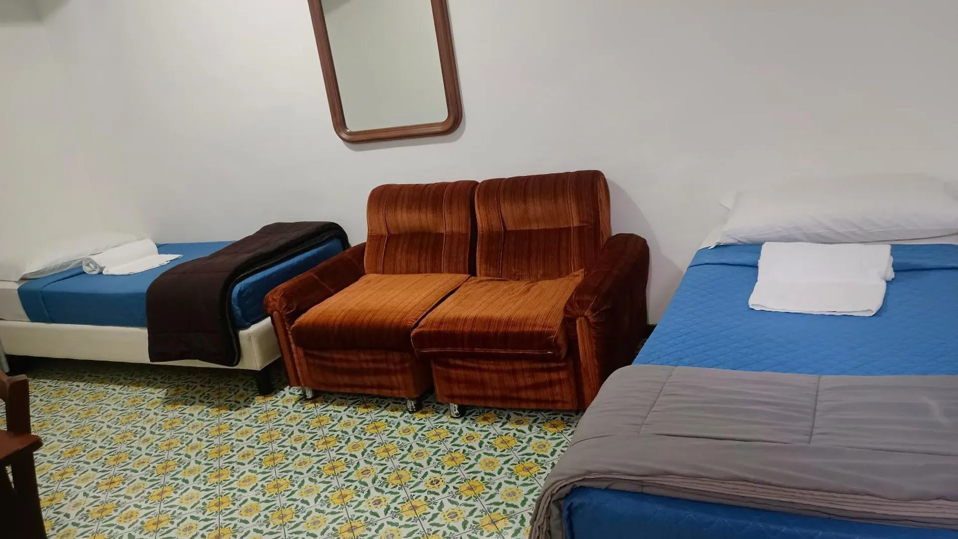 Niam House Acomodação com café da manhã Roma Alojamento de Acomodação e Pequeno-almoço